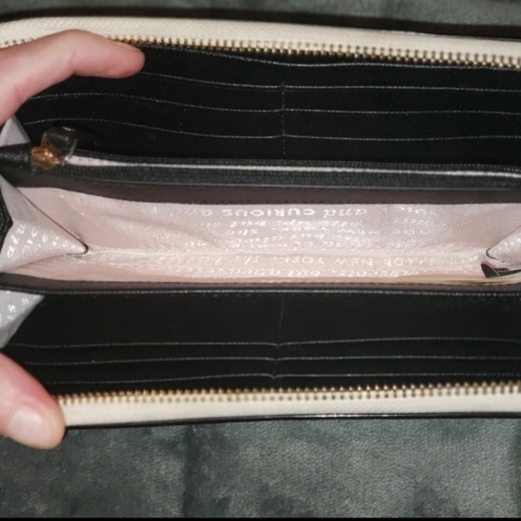 Kate Spade Cameron Street Roses Set - Picture 2 of 8